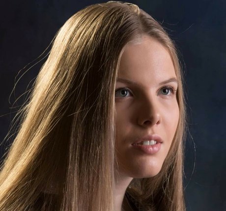 Eva Gevorgyan star exclusive galeries