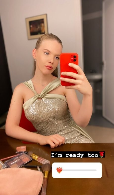 Eva Gevorgyan star du porno de haute qualité galerie