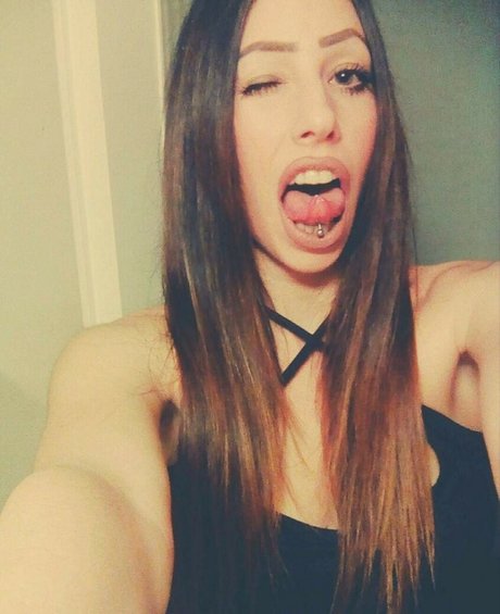 Sofia foudouki modèle de sexe collection