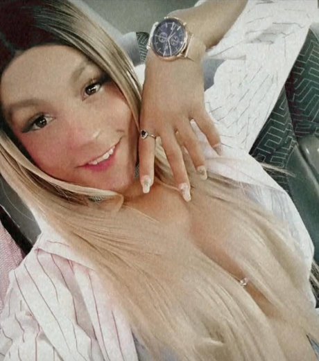 Dotada sp actrice exclusive photo