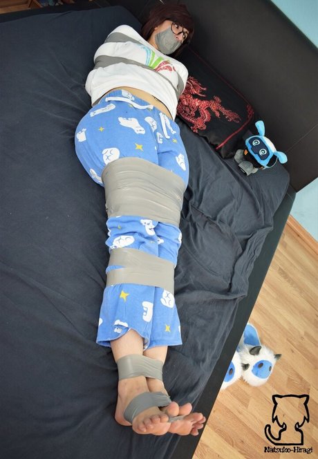 Natsuko Hiragi étoile chaude archive