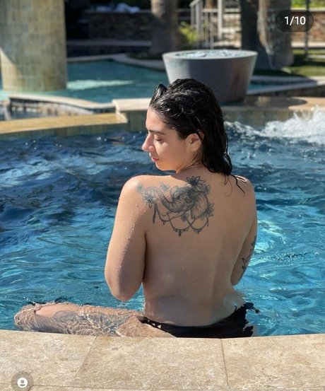 Danarhakos actrice libre galerie