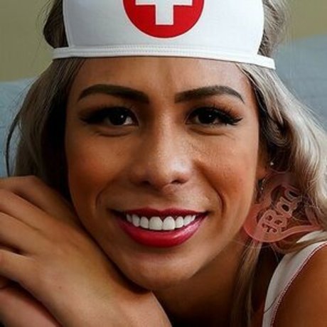 Luana Costa star du porno chaud photos