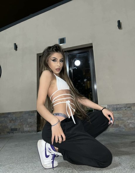 milf aux cheveux noirs onlyfans porno de haute qualité galeries