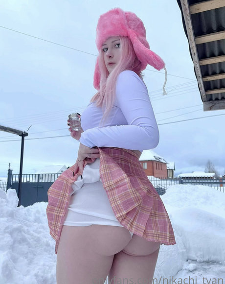 Nika Kotova modèle sexy galeries