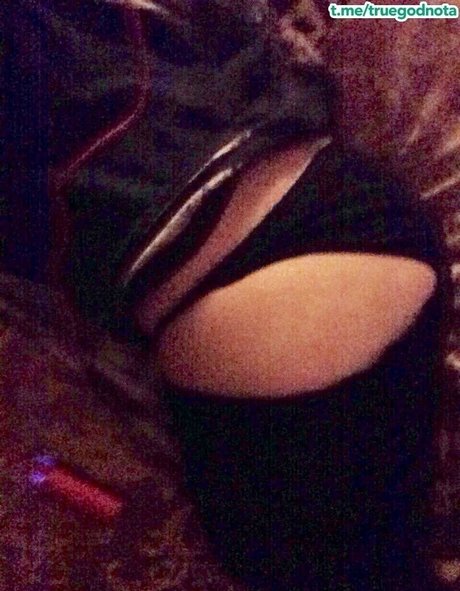 Nika Kotova star du porno gratuite img