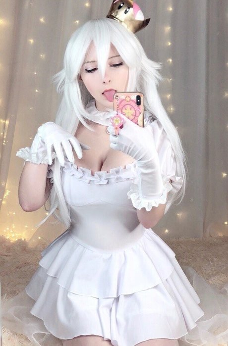 Nika Kotova haut modèle photo