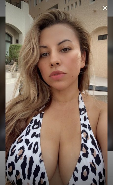 Adriana sports modèle gratuit galerie