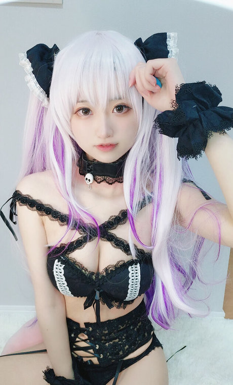 Chiyoalbum modèle gratuit photos