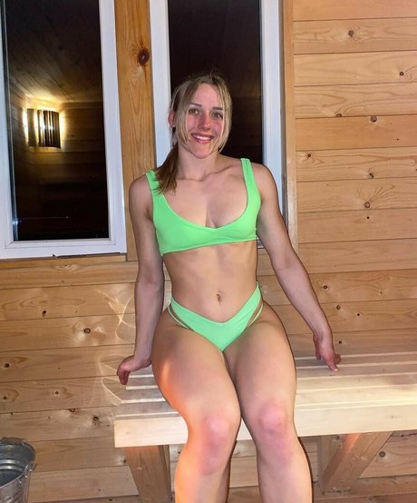 Ellenvy Ajvie art star du porno image