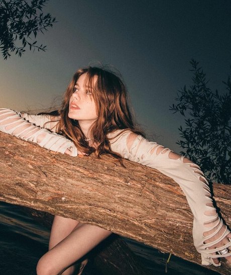 Tovpinets3 actrice exclusive collection