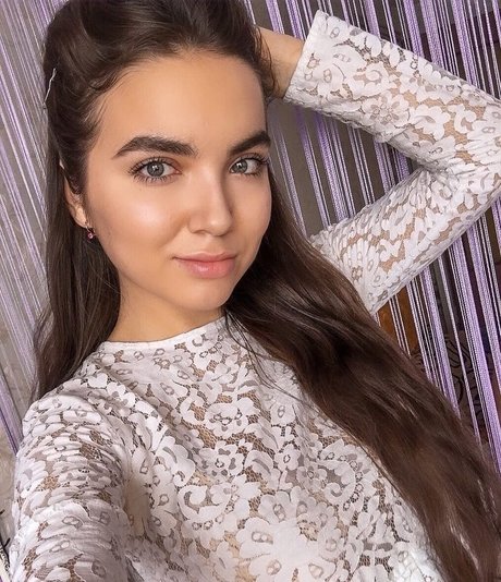 Katusha Kazeeva star du porno nue image