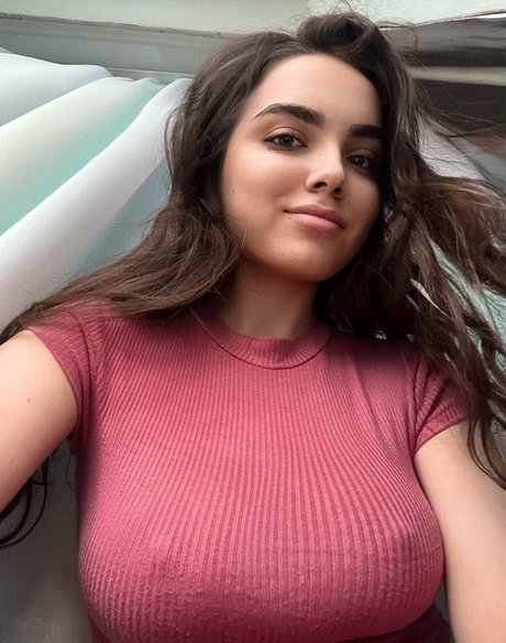 Katusha Kazeeva actrice de nus photos