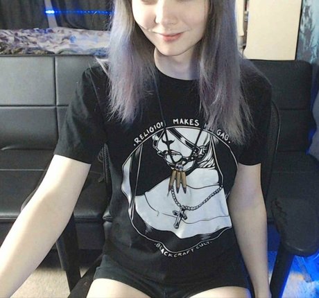 Erynmelts mannequin photo