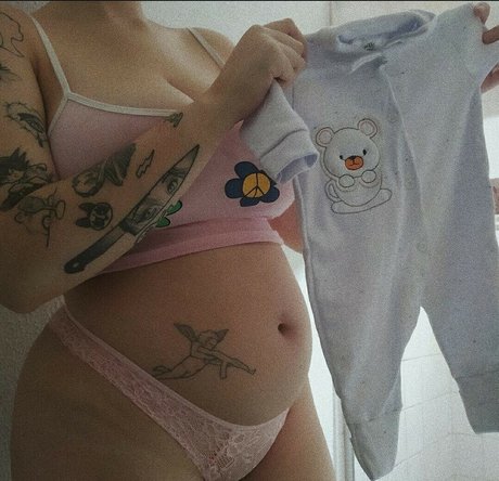 Amy maveriick modèle pornographique galeries