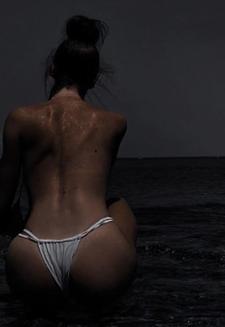 filles cosplay onlyfans érotique exclusif galeries