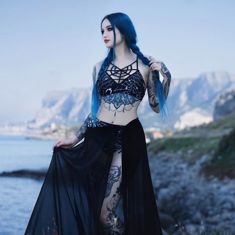 fellation asiatique onlyfans nus pornographiques photos