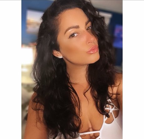 Emilee Fitzpatrick star du porno gratuite photo