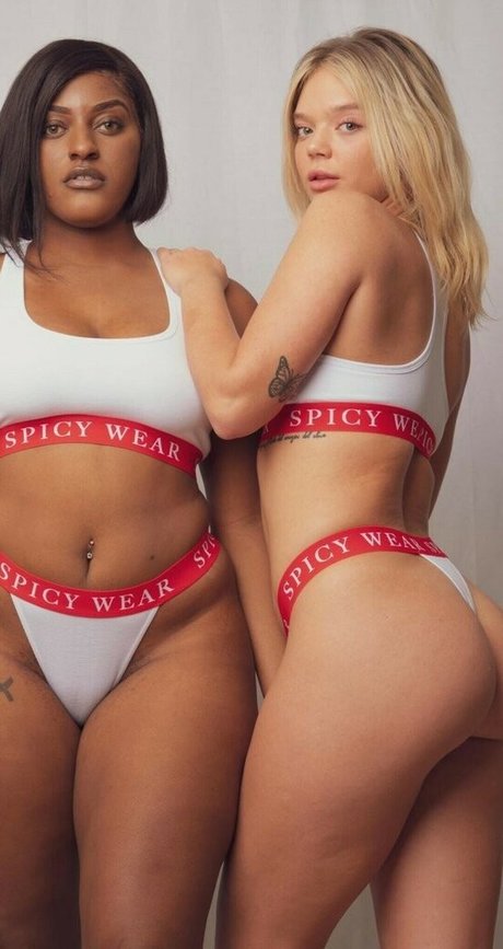 DJ Mad Park art star du porno des photos