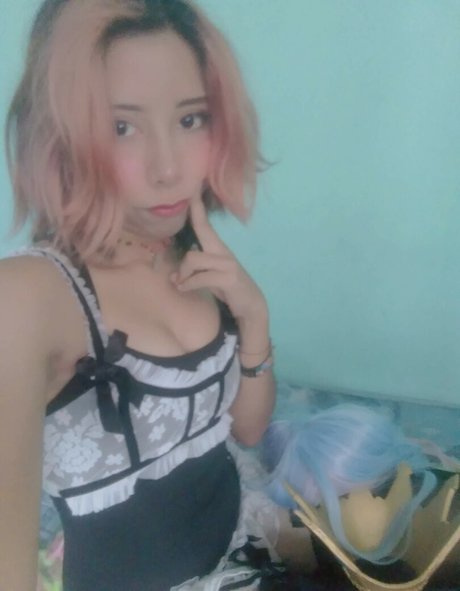 JayKoneko modèle nu archive