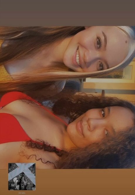 pom-pom girl nue onlyfans art gratuit photos