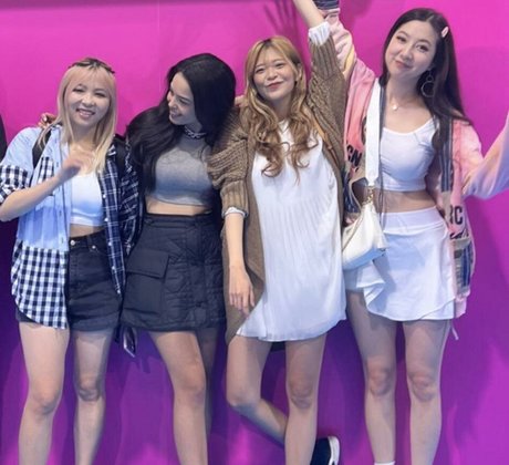 Yvonneflinetv sexe star galerie