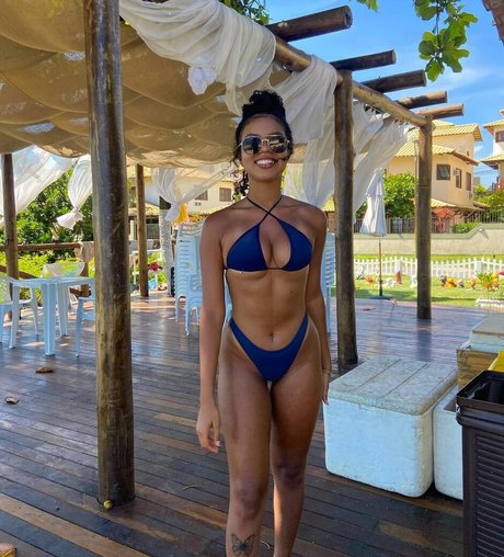 Karen Jesus étoile sympa photos