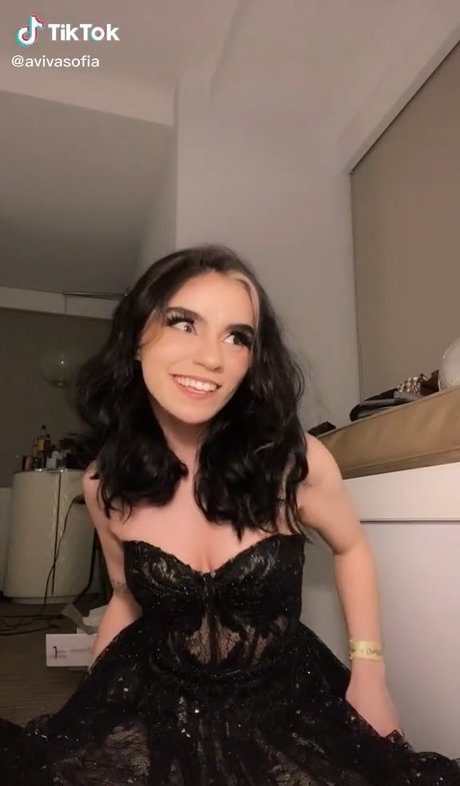 Aviva Sofia star pornographique images