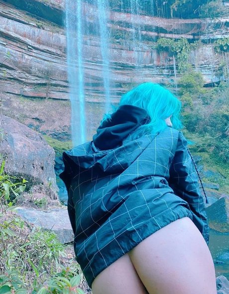 fans asiatiques maigres uniquement érotique parfait des photos