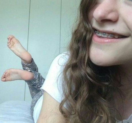 grand-mère onlyfans chaud sympa archive