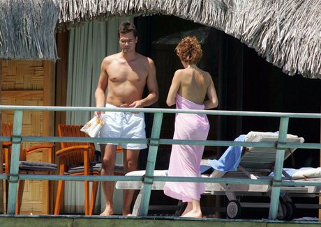 Natasha Kaplinsky star érotique photos