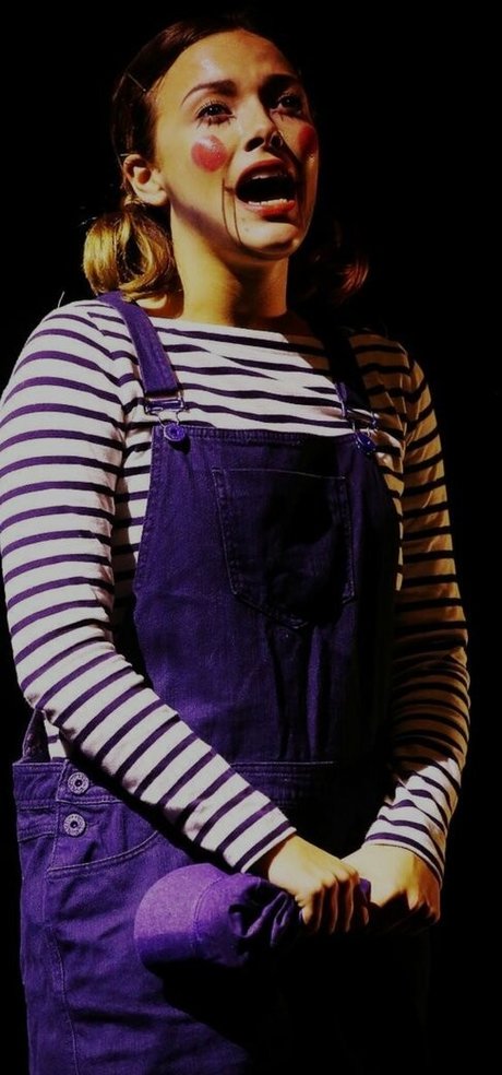 Molly Mae Osborne star du porno des photos