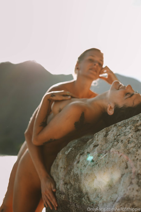 Karena Thompson star du porno de haute qualité photo