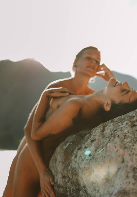 Karena Thompson étoile de l'art collection