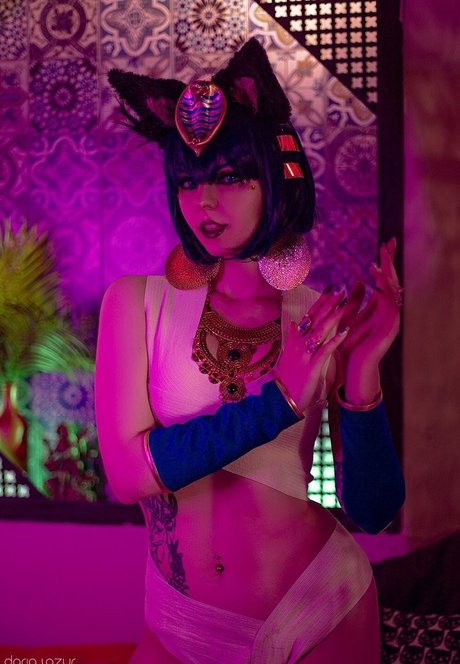 Bizarre Deer art modèle archive