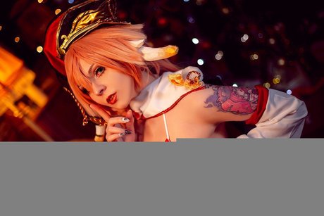 Bizarre Deer star du porno exclusive galerie