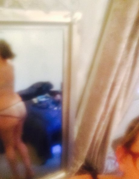 Olivia Lee modèle de haute qualité galeries