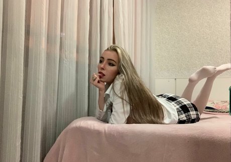 madbaby jolie actrice galeries