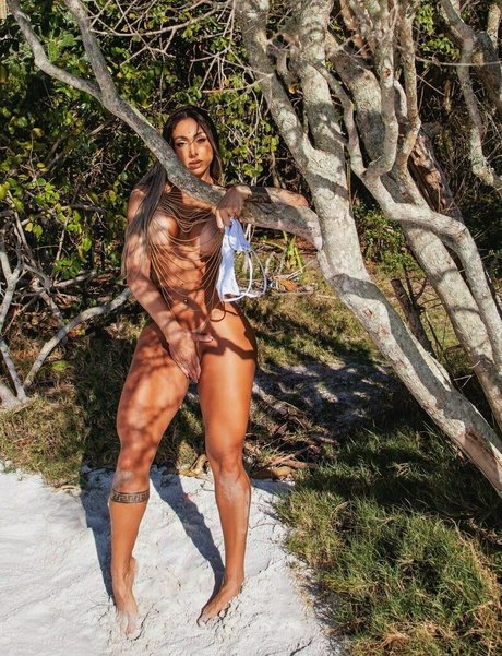 Emanuelle Abrantes top star archive