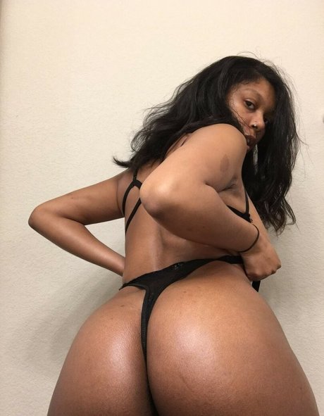 Marina Lina étoile sexy des photos