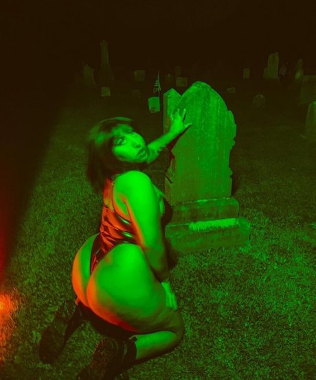 Doomvana star du porno parfaite archive