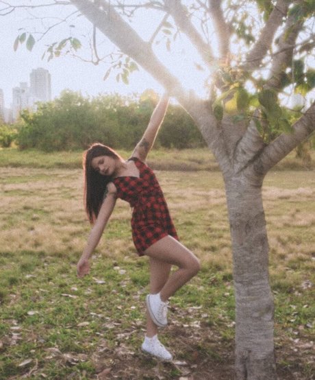 Jessie Cardim étoile sympa galerie