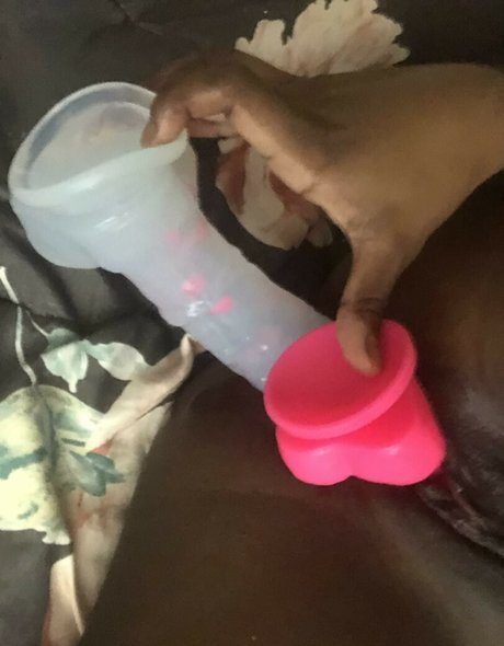 Zahra Rai haut modèle img