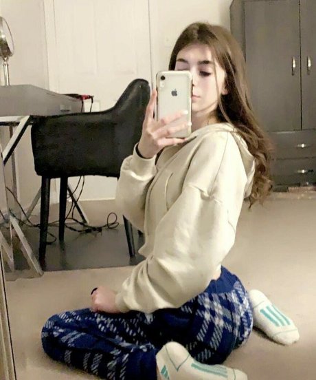 reine de pique onlyfans pornographique en haute définition collection