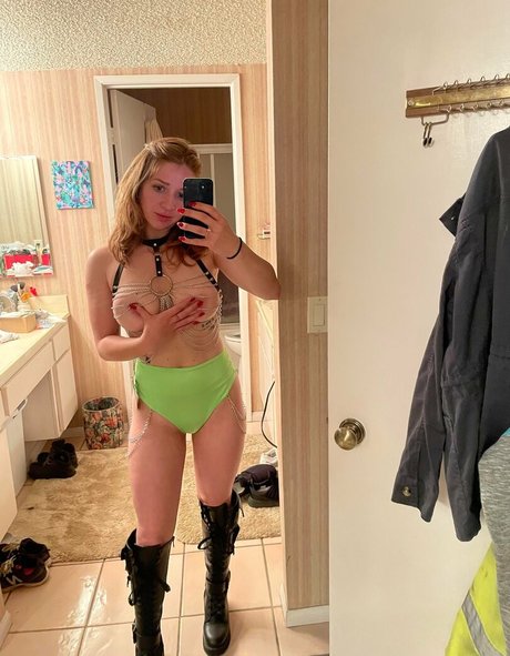 Robynator23 actrice de grande qualité photos