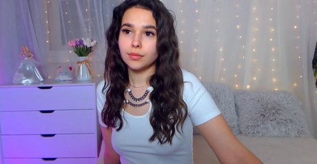 Sabina Zara modèle porno galeries