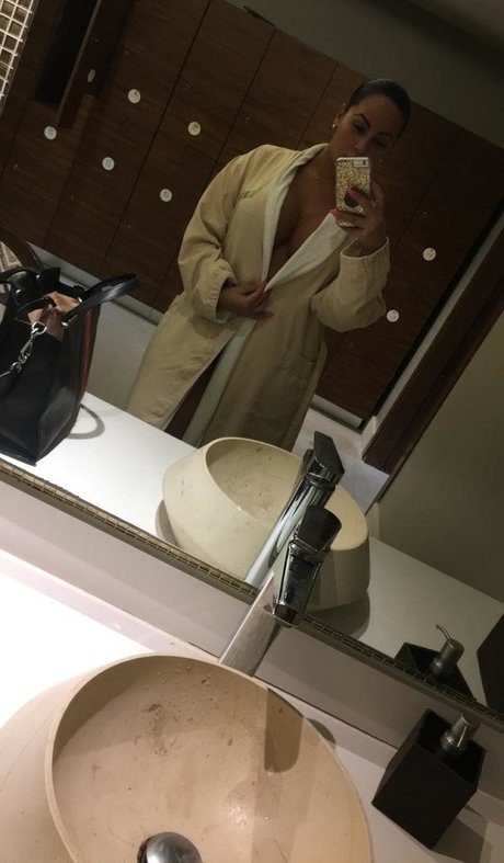 Jcakesbx jolie actrice des photos