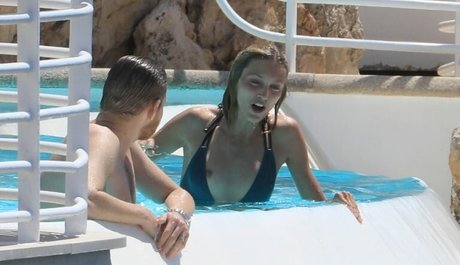 sexe en bikini uniquementfans qualité supérieure collection