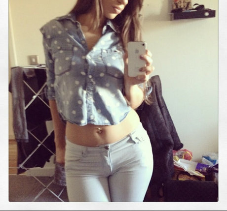 jolie ébène onlyfans beau haut archive