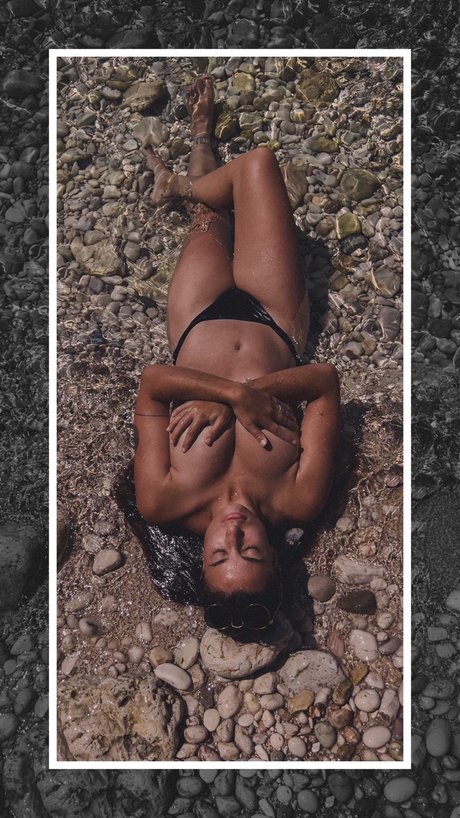 Sophieandjune haut de star du porno collection